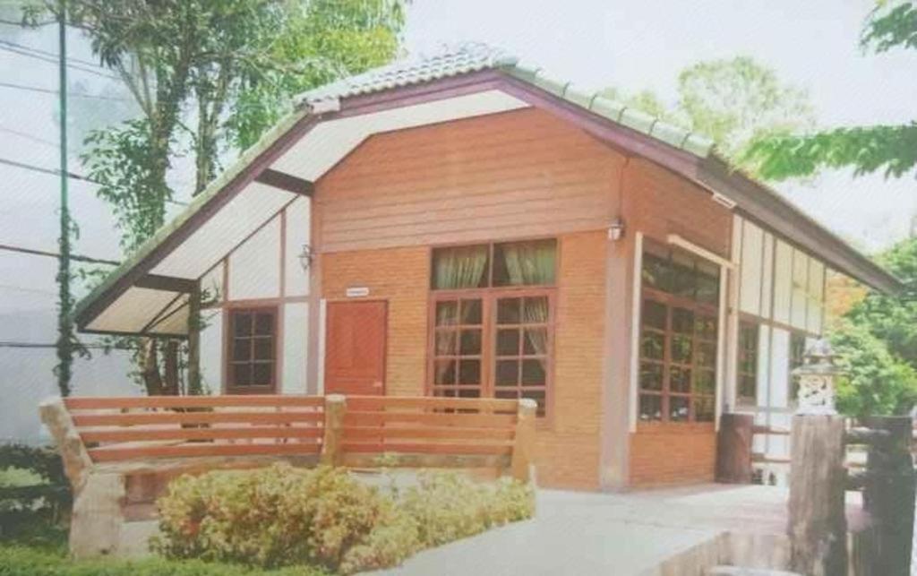 The Pine Resort Pathum Thani Esterno foto